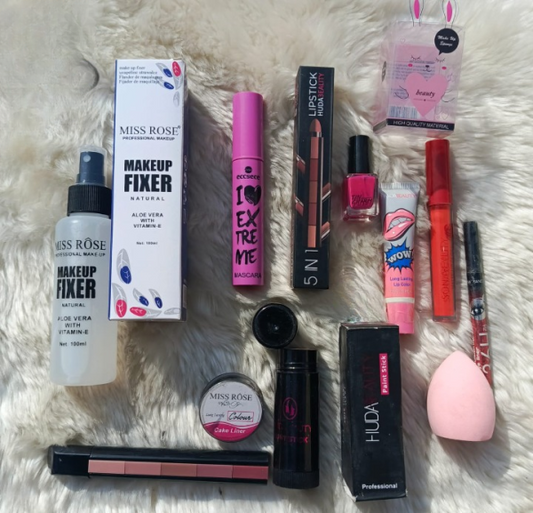 Ultimate Makeup Deal Pack Of 10+5 Free – Complete Beauty Essentials In One Kit! Beauty kit,Miss rose beauty, huda beauty set